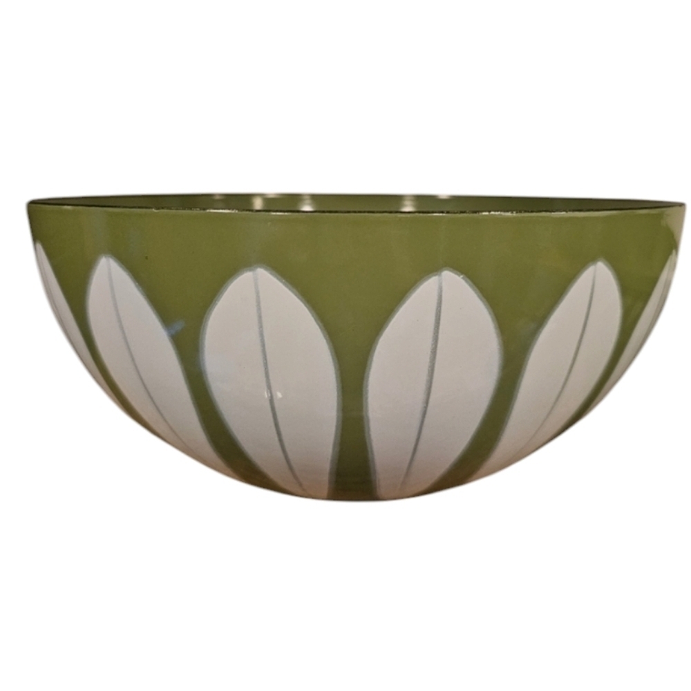 AMAZING CONDITION Catherine holm Mid Century Enamal Lotus Leaf Large Bowl
